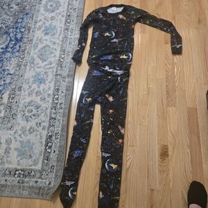 Hanna Andersson Kids Black Space Rocket Pajama Set